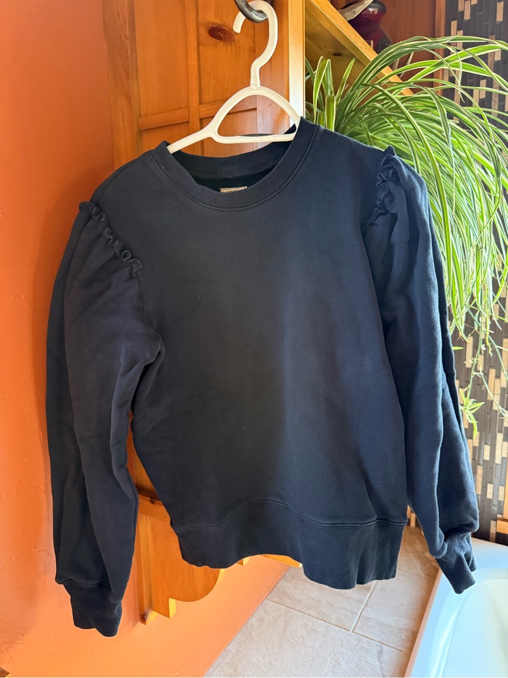 Citizens Of Humanity Black Puff-Sleeve Sweatshirt